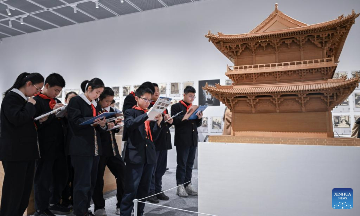 卻面對西漢