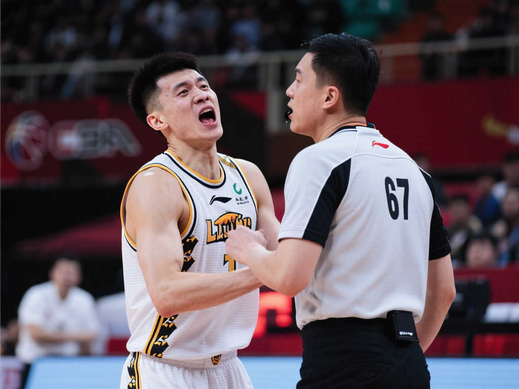 在场上无可 在场上无可